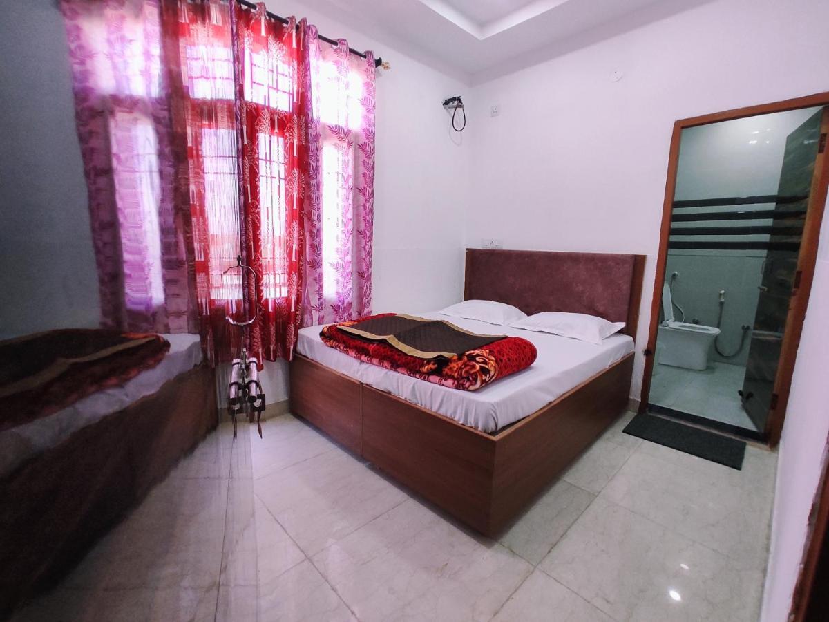 Yolo- 3* Chandigarh