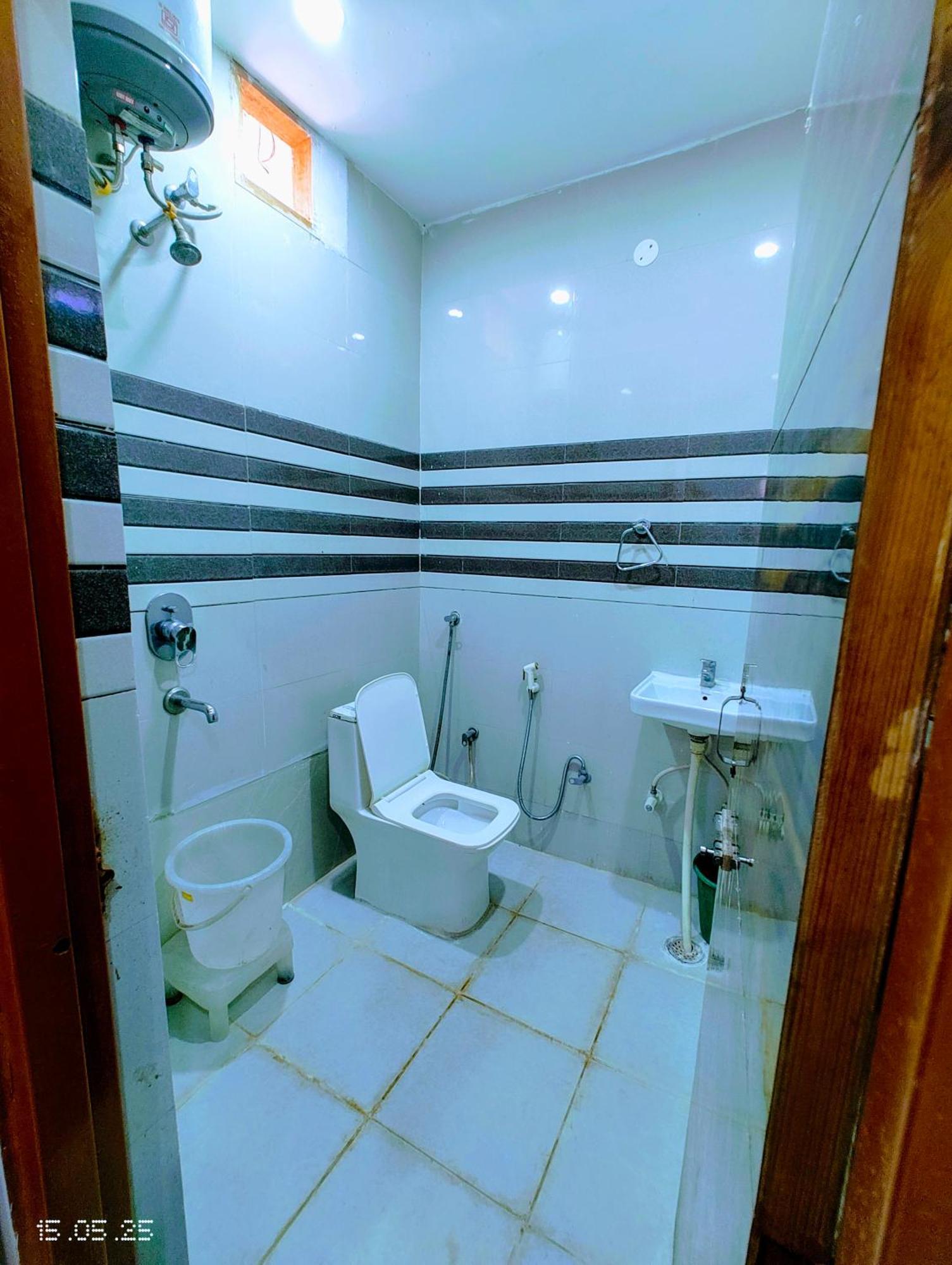 Yolo- 3* Chandigarh