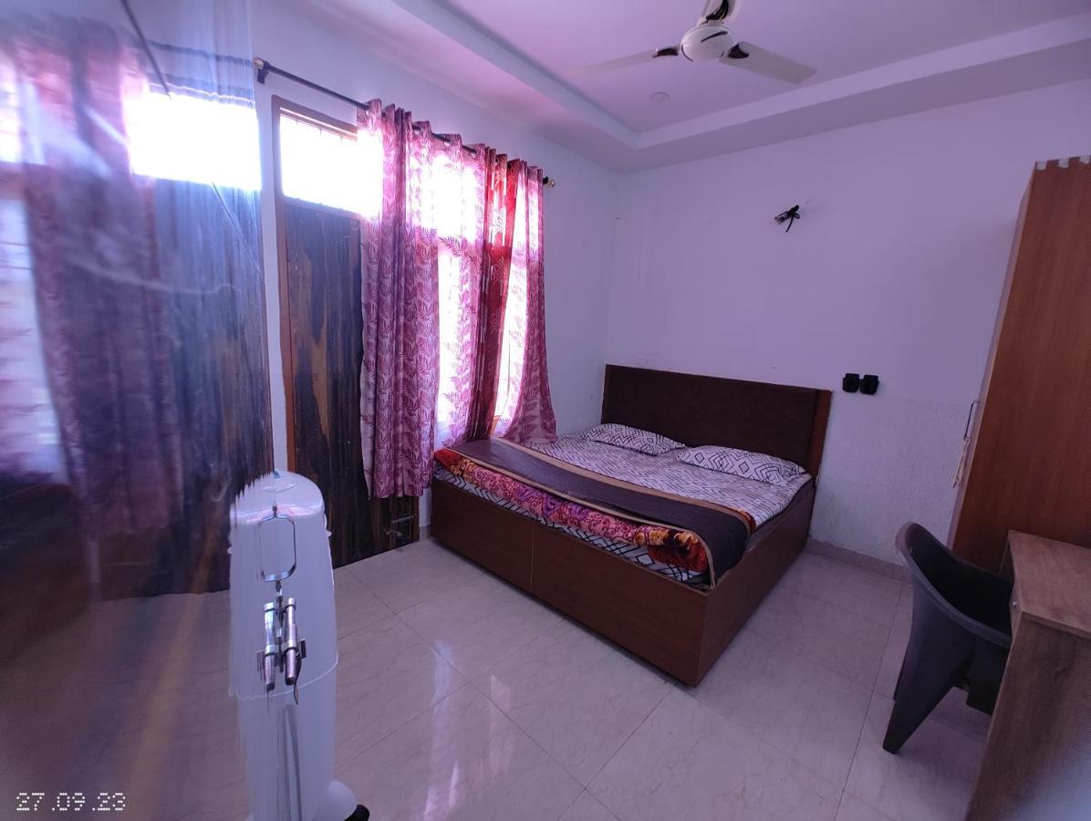 Hotel Yolo- Chandigarh
